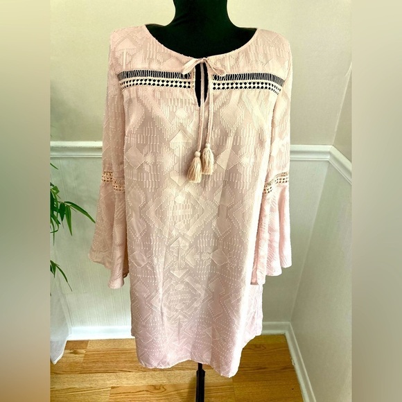 Loft patterned and lined shift dress with bell sleeves & keyhole tiefront, Small - Picture 1 of 14